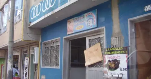CONSULTORIO ODONTOLOGICO DENTIYENN CONSULTORIO ODONTOLOGICO DENTIYENN